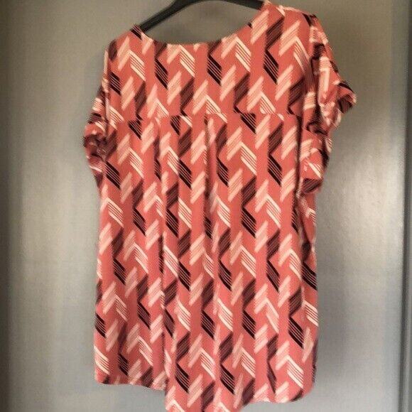 FLOWER & FEATHER Cap Sleeve Zip Detail Pullover Blouse Top Size 3XL - Picture 2 of 7